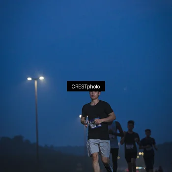 Runner Photo 7471365