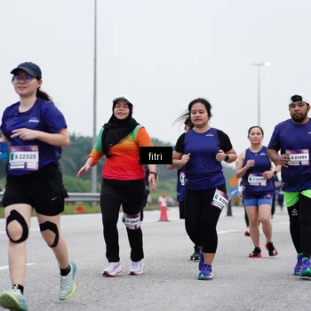 Runner Photo 7471368