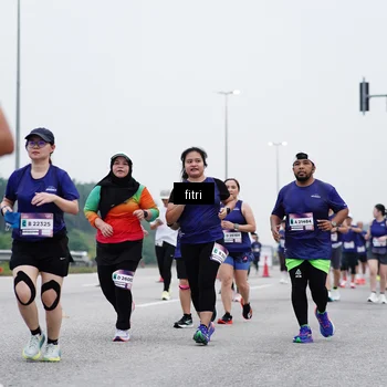 Runner Photo 7471371