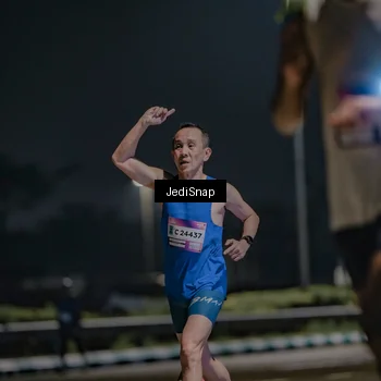 Runner Photo 7471377