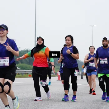 Runner Photo 7471381