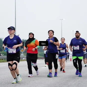Runner Photo 7471388