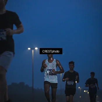 Runner Photo 7471400