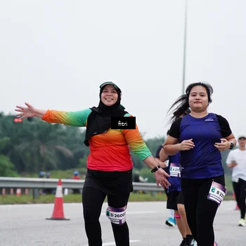 Runner Photo 7471410