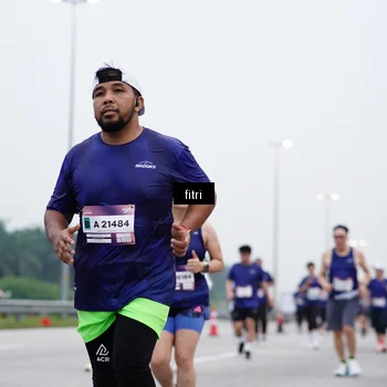 Runner Photo 7471448