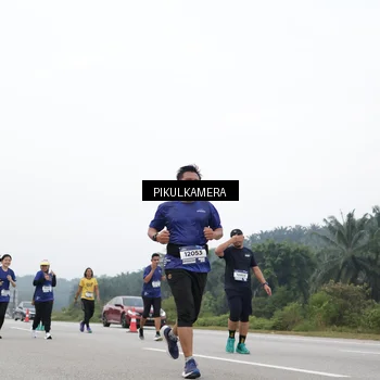 Runner Photo 7471460
