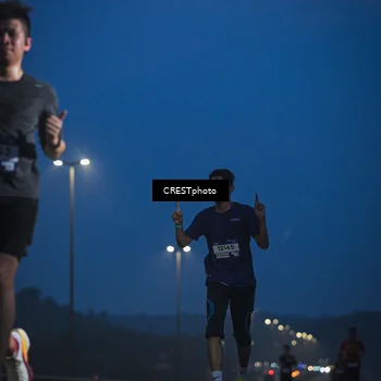Runner Photo 7471477