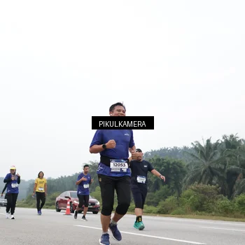 Runner Photo 7471495