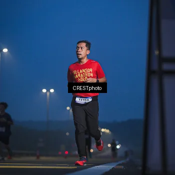 Runner Photo 7471503