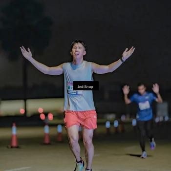 Runner Photo 7471504