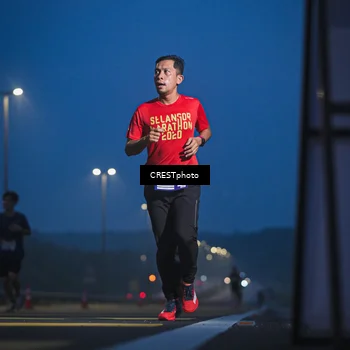 Runner Photo 7471505
