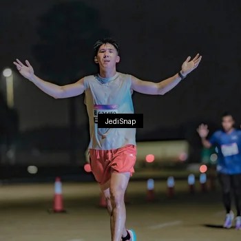 Runner Photo 7471521