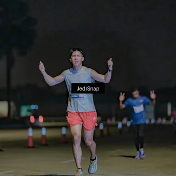 Runner Photo 7471539