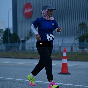 Runner Photo 7471541