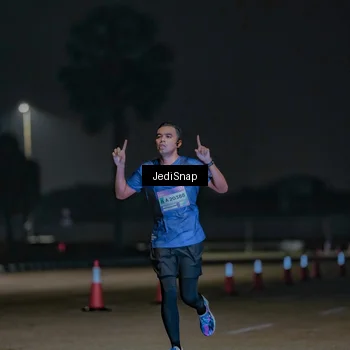 Runner Photo 7471542
