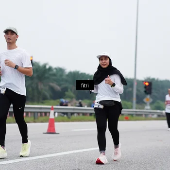 Runner Photo 7471545