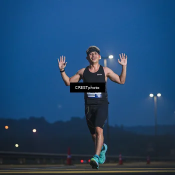 Runner Photo 7471566