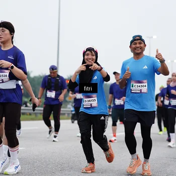 Runner Photo 7471590