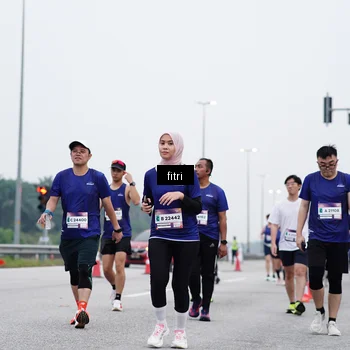 Runner Photo 7471592