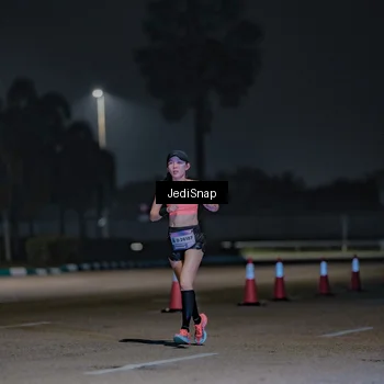 Runner Photo 7471605