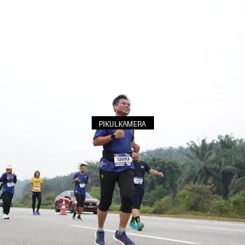 Runner Photo 7471606