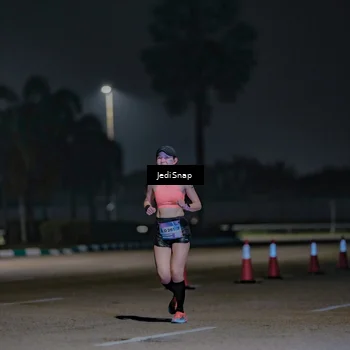 Runner Photo 7471613