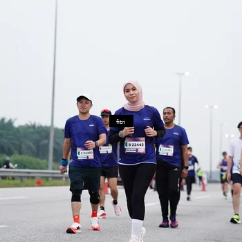 Runner Photo 7471614