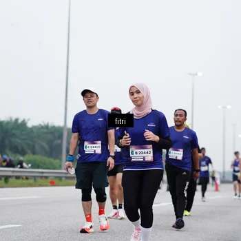 Runner Photo 7471631