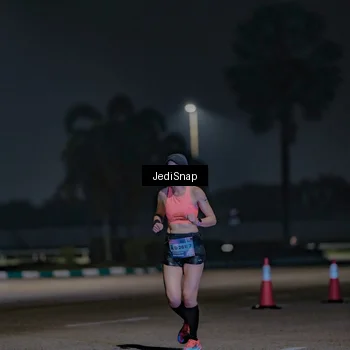Runner Photo 7471635