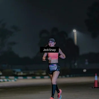 Runner Photo 7471636