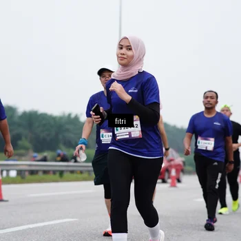Runner Photo 7471644