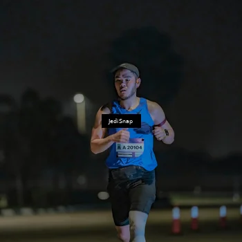 Runner Photo 7471689
