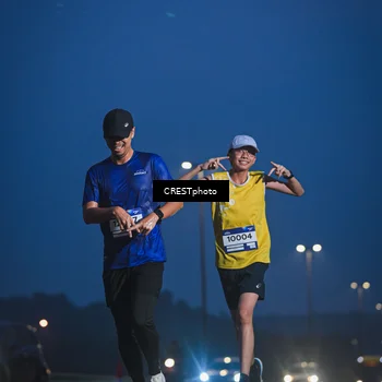 Runner Photo 7471701