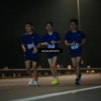 Runner Photo 7471748