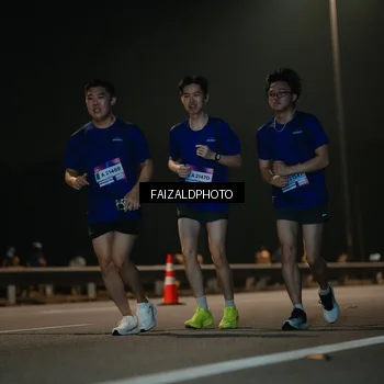 Runner Photo 7471758
