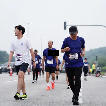 Runner Photo 7471759