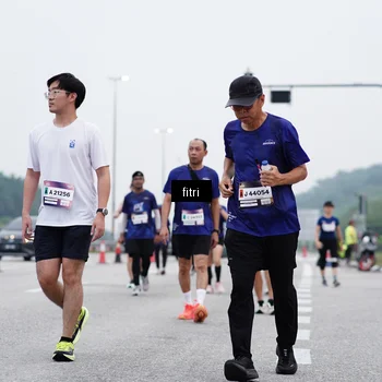 Runner Photo 7471766