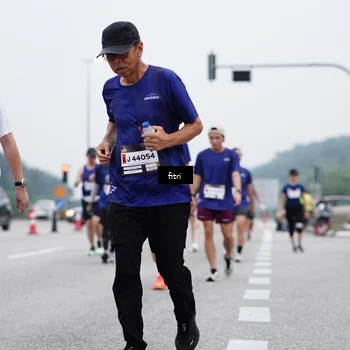 Runner Photo 7471767