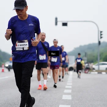 Runner Photo 7471768
