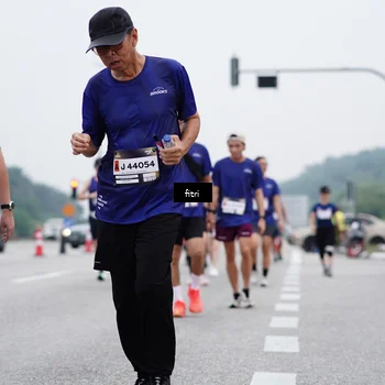 Runner Photo 7471772