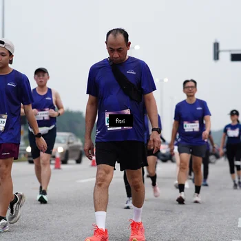 Runner Photo 7471783