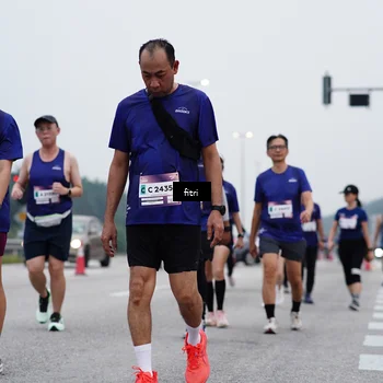 Runner Photo 7471784
