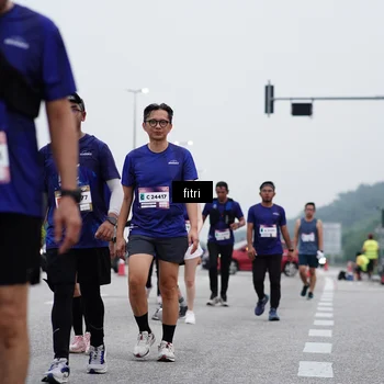 Runner Photo 7471804