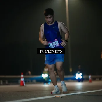 Runner Photo 7471817