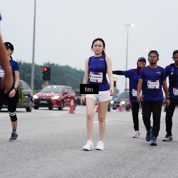 Runner Photo 7471818