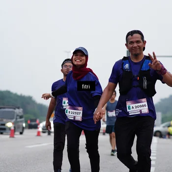 Runner Photo 7471842