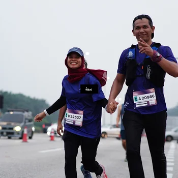 Runner Photo 7471845