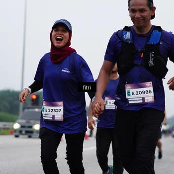 Runner Photo 7471857