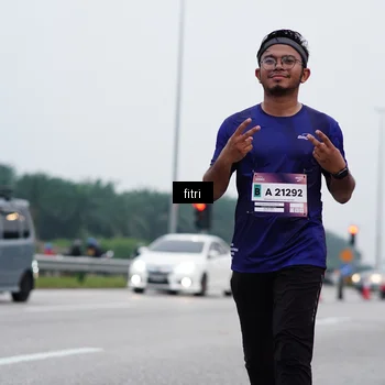 Runner Photo 7471893
