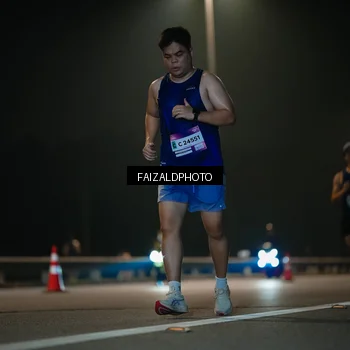 Runner Photo 7471918